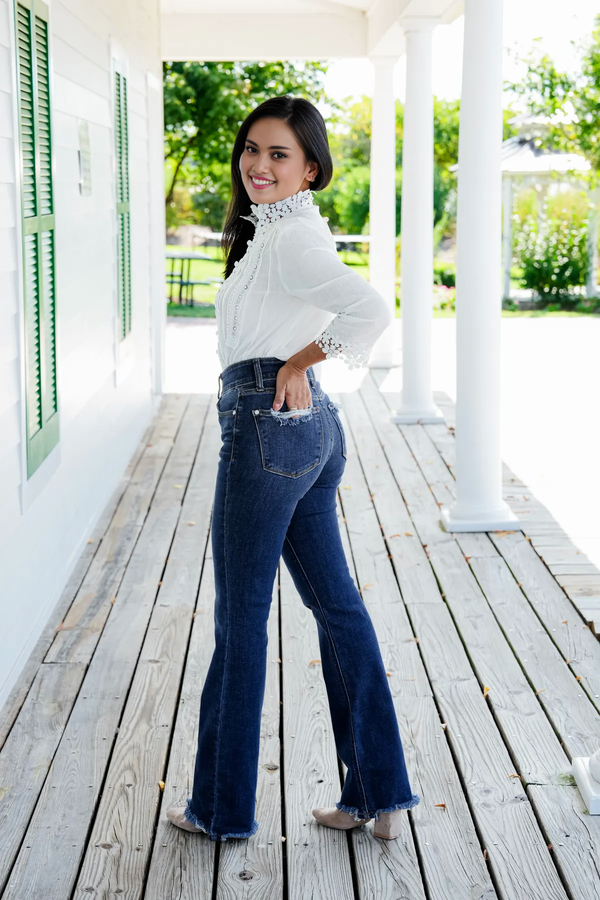 Vintage Bootcut Frayed Jeans